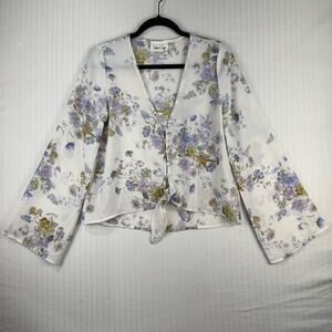 Sadie & Sage White Long Bell Sleeve Floral Printed Cropped Top Women’s Medium